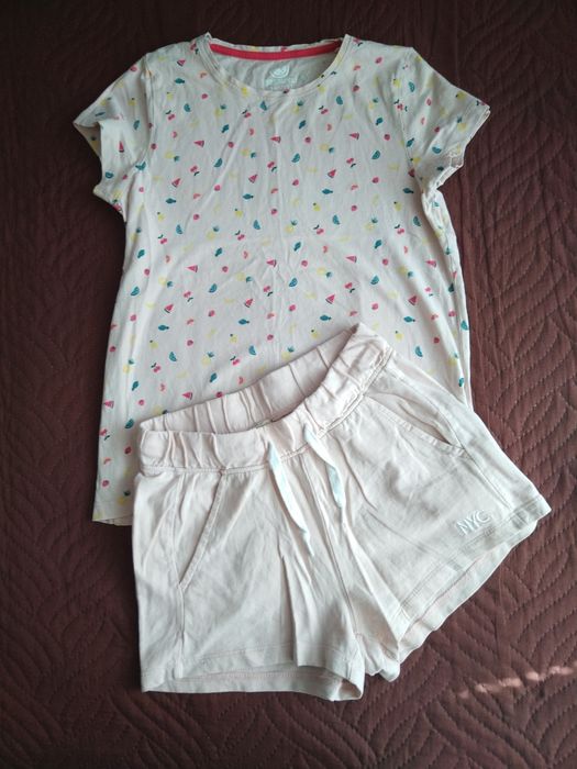 Лот за момиче р. 152