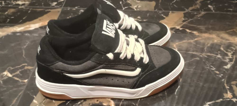 VANS Hylane Low  mărime 41