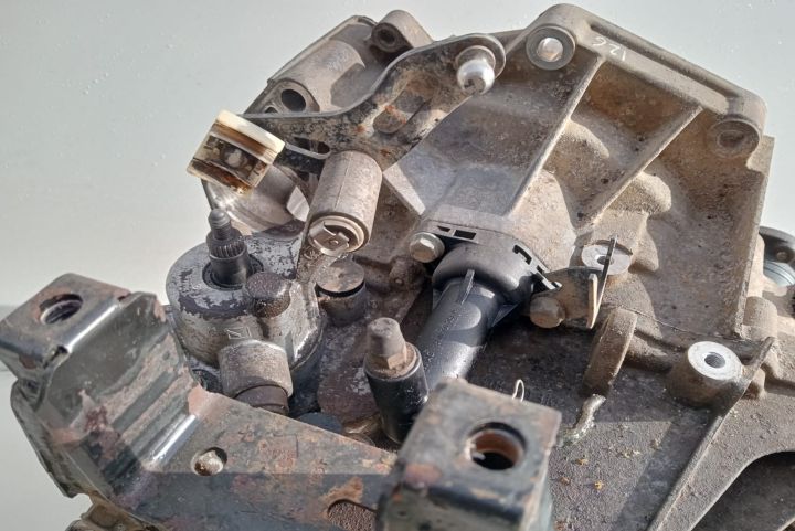 Cutie viteza  5+1, 1.4 16V GRY Seat Ibiza a 3-a generatie 6L seria