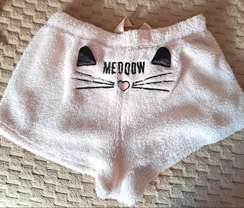 Pantaloni scurti pufosi cu pisica pantaloni dama