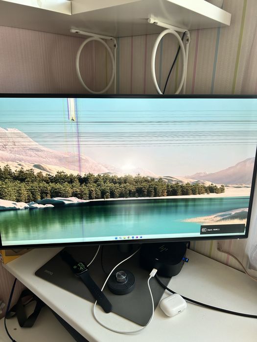Benq PD2725U - за ремонт или за части