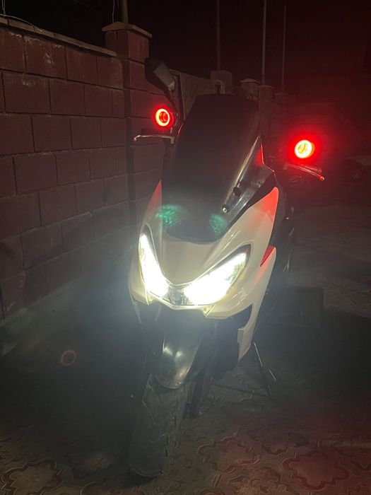 Продам скутер макси