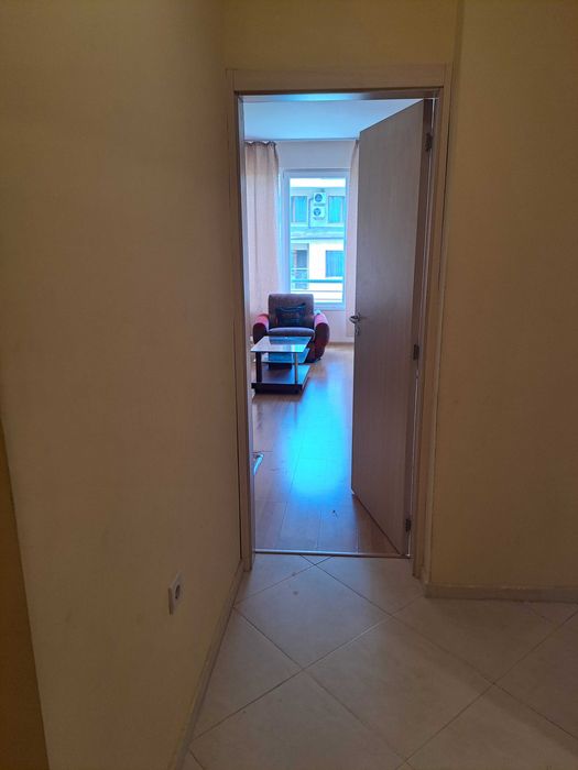 Дава се под наем Двустаен апартамент в София, Зона Б-18 - 75 кв.м за 561 € - Снимка #7