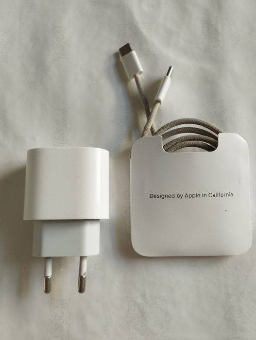В продаже оригинальный USB Type-C