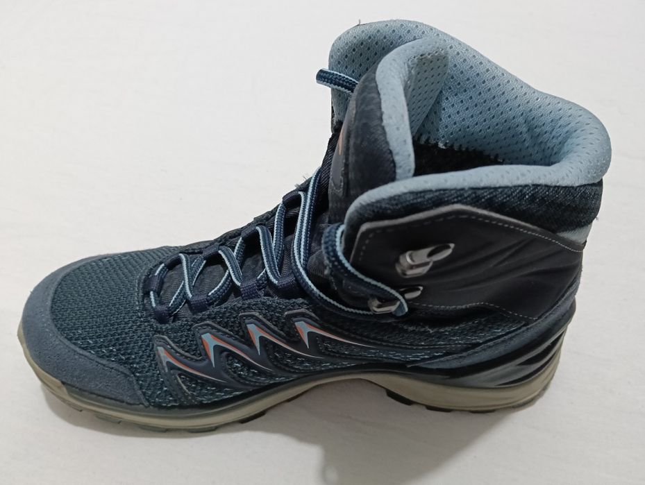 37,5 Ghete Lowa Innox Pro Gore-tex masura 37,5