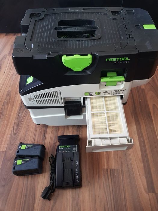 Festool CTLC MIDI 1,aspirator pe acumulatori, impecabil.