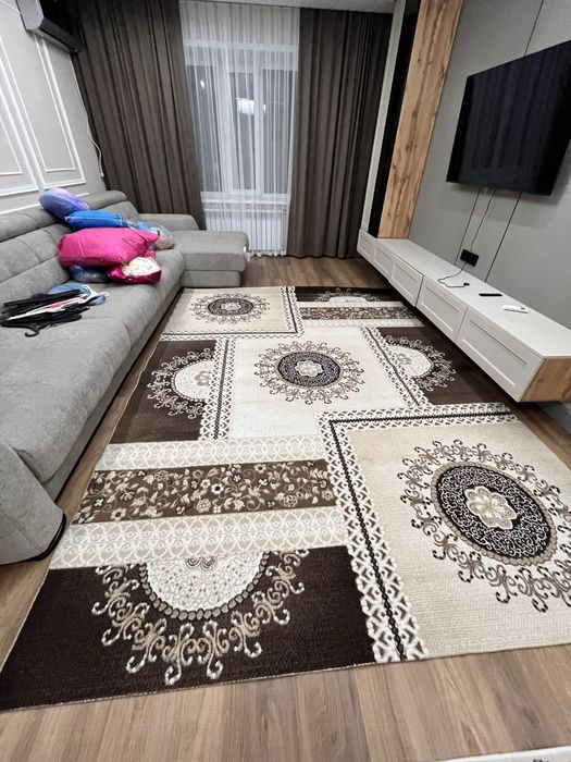 Продам ковер 2.5*4