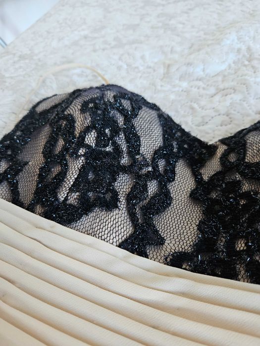 Дамска официална рокля