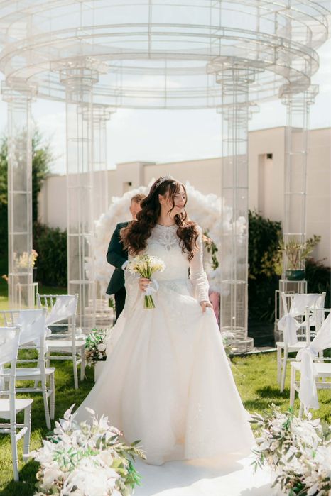 Vand Rochie de mireasă ca nouă !!