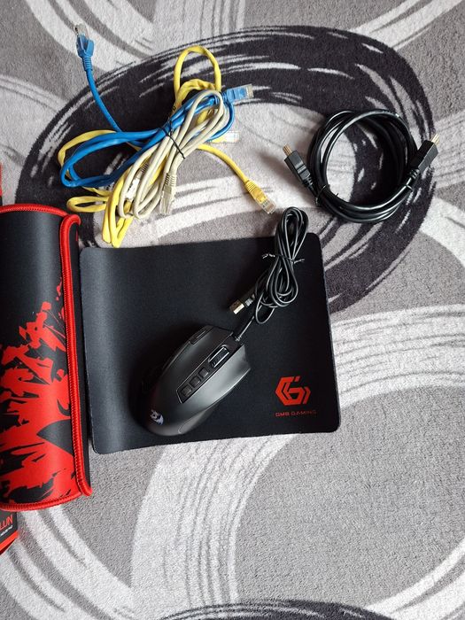 Mouse Redragon Predator M612+ Pachet 5x mouse pad