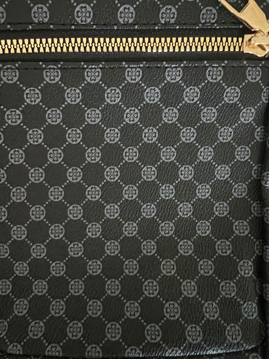 Мъжка преносима чанта през рамо