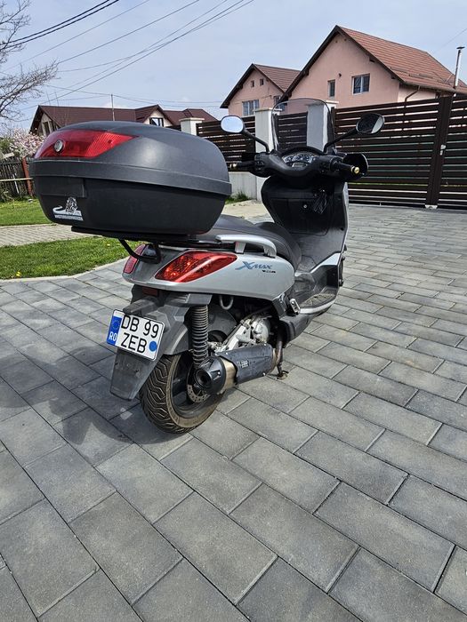 Scuter Yamaha  Xmax 250i an 2010