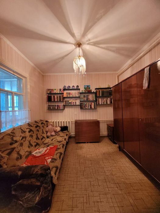 Продается 4 комнатный дом в 14 микрорайоне!