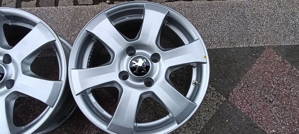 Нови Пежо Ситроен 4×108 15 цола Ет 25  6 1/2 J 65.1 ц.отвор