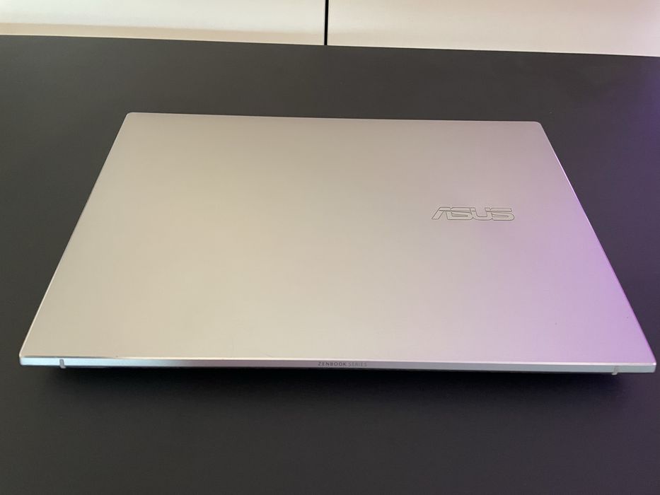 Asus Zenbook 13' OLED