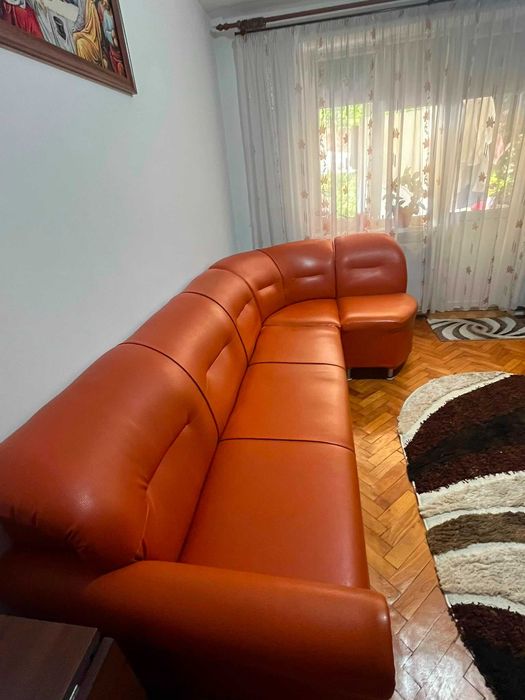 Canapea colțar extensibilă