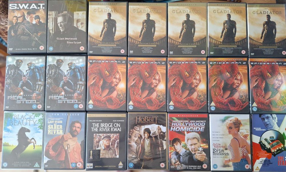 Английски издания с български субтитри цена 5лв на филм