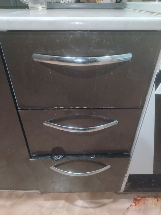 Продам кухонные гарнитур