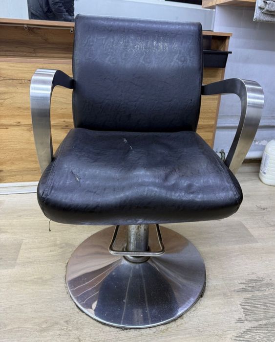 Кресло для парикмахэра