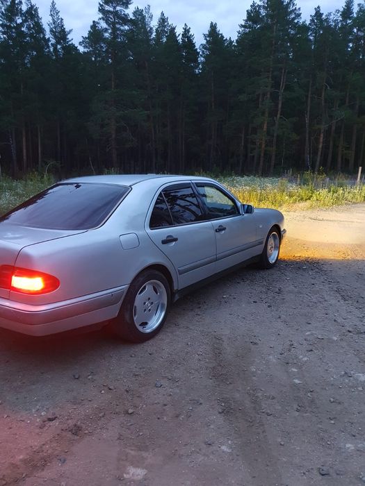 Продам Мерседес 230