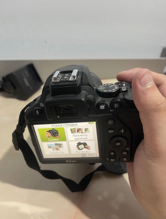 Nikon d3500 с китовым объективтм