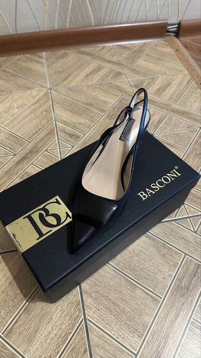 Туфли из натуральной кожи