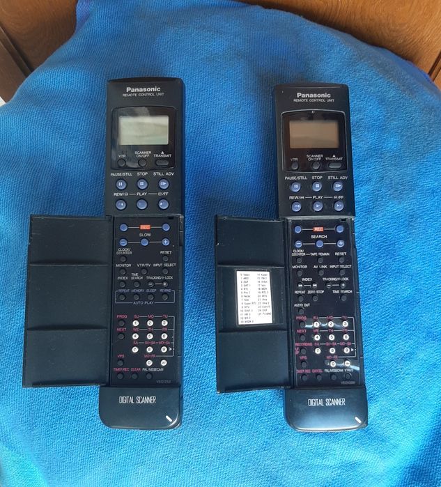 Vând telecomandă originală panasonic videorecorder telecomenzi