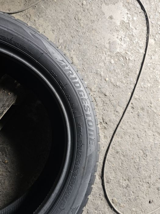 2 anvelope iarna 245 50 19 Bridgestone