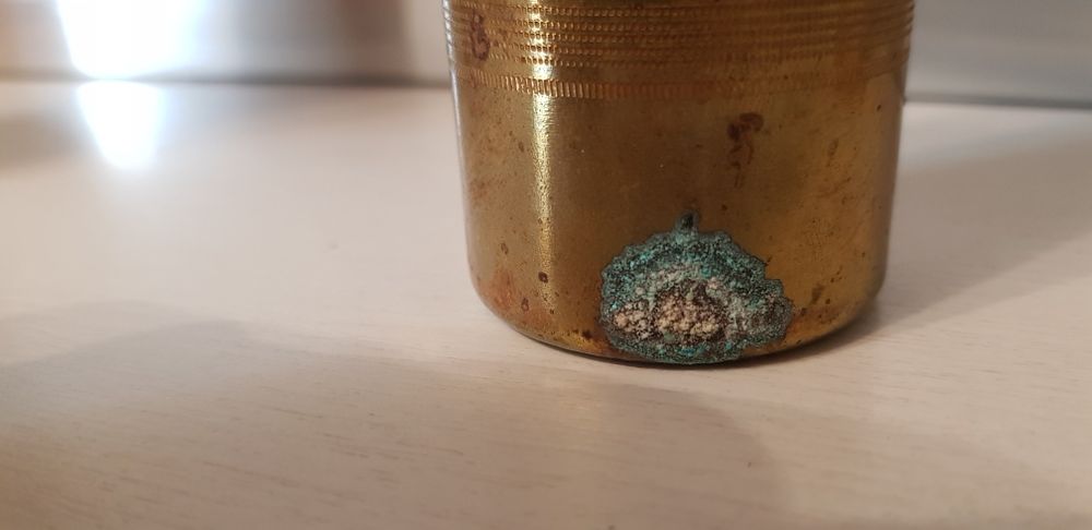 Старинна механична мелничка за кафе и подправки