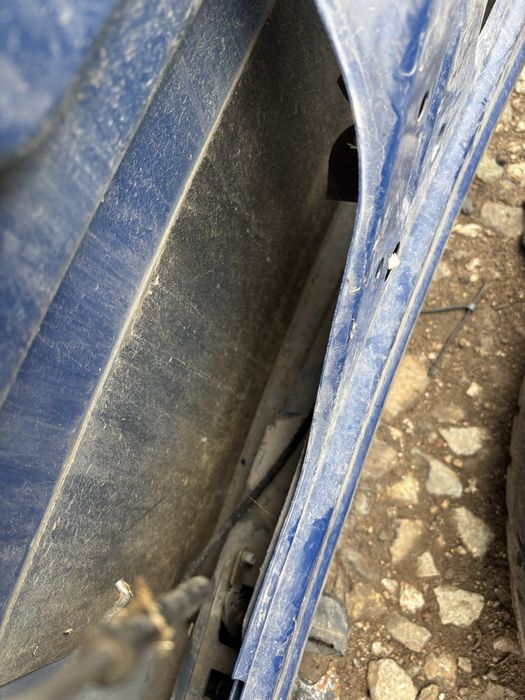 задна врата/задна лява врата за vw caddy 3