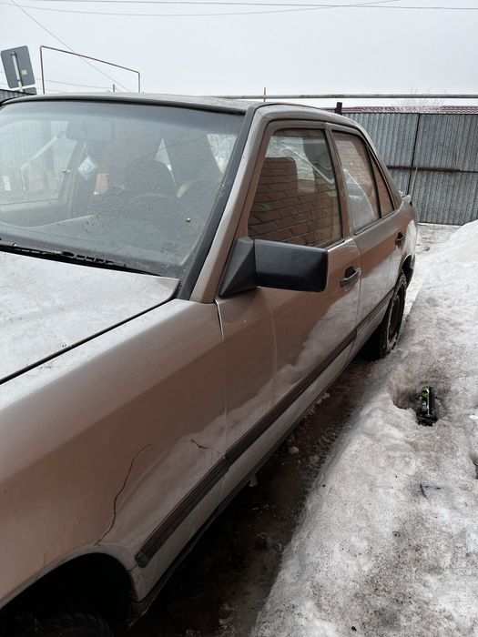 Мерседес 124 Е300