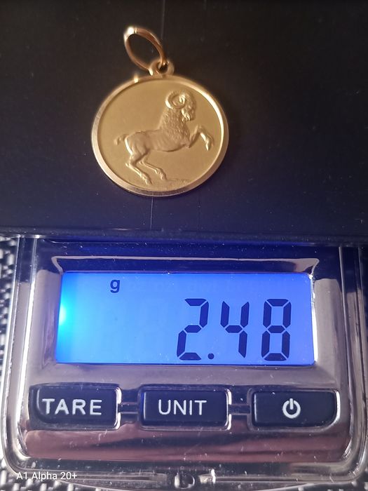 Зодия Козирог злато