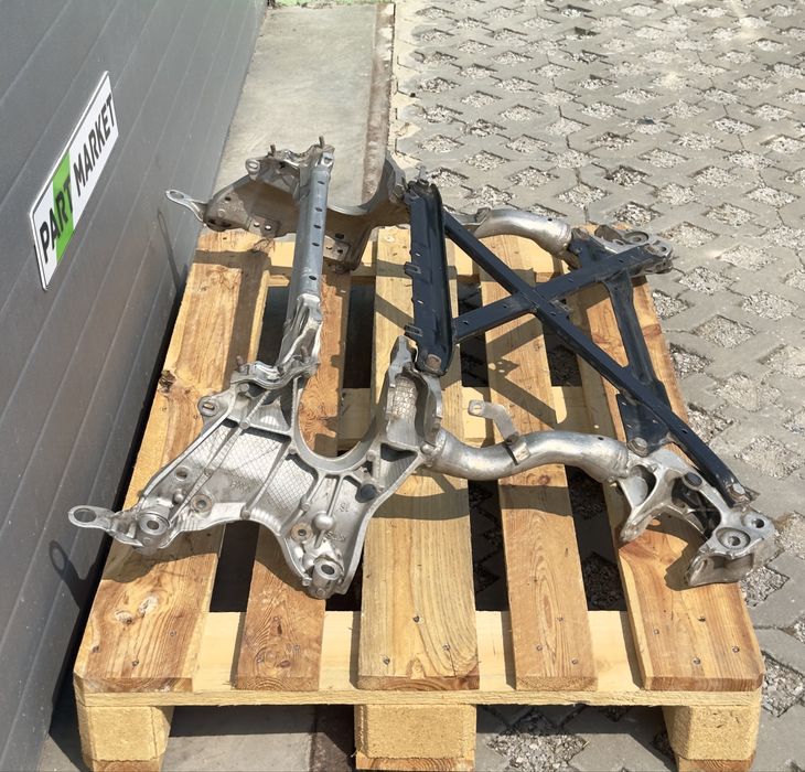 Преден мост AUDI Q5 SQ5 8R 8R0399315J 8K1399345C