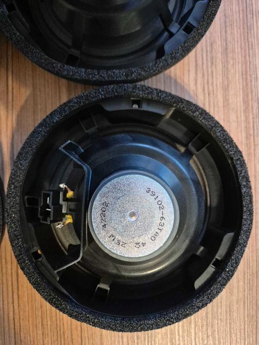 Sistem multimedia (Navigatie) Bosch pentru Suzuki Vitara + 4 difuzoare