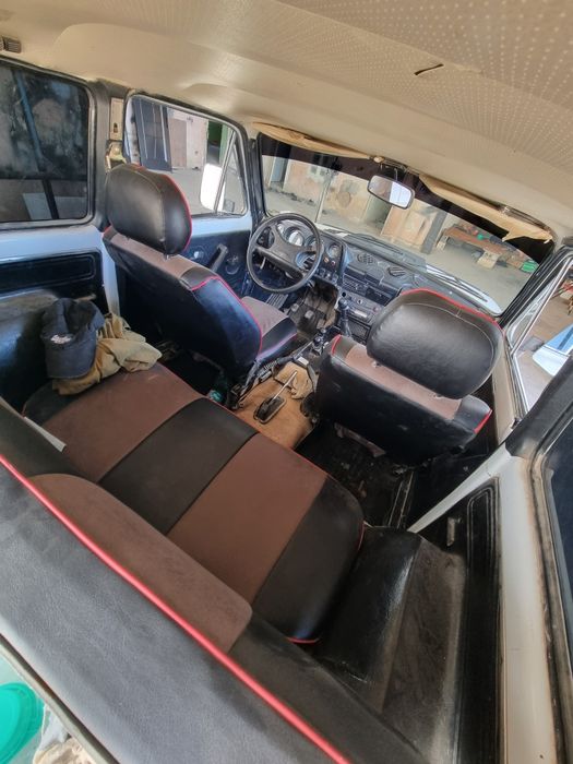 Lada    Niva   4x4