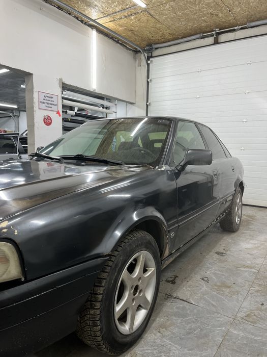 Продам ауди 80 б4 хорошем состояние