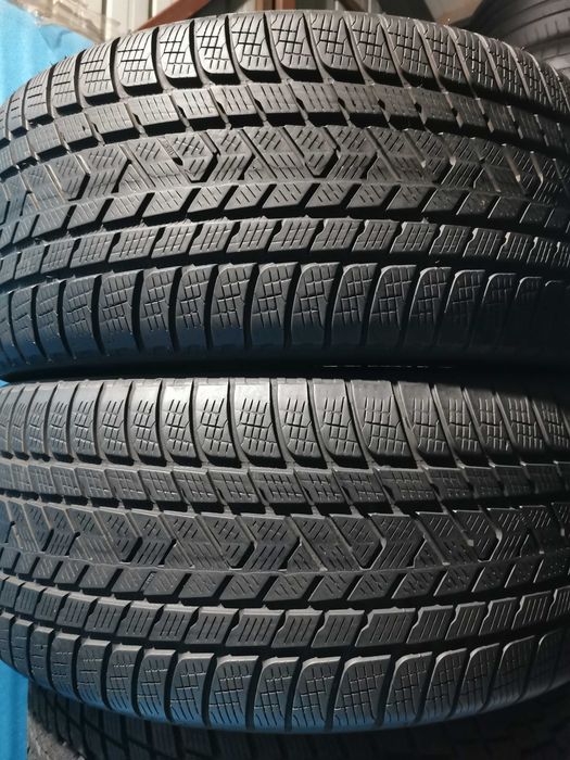 275/40 R22 - pirelli m+s 2 bucati