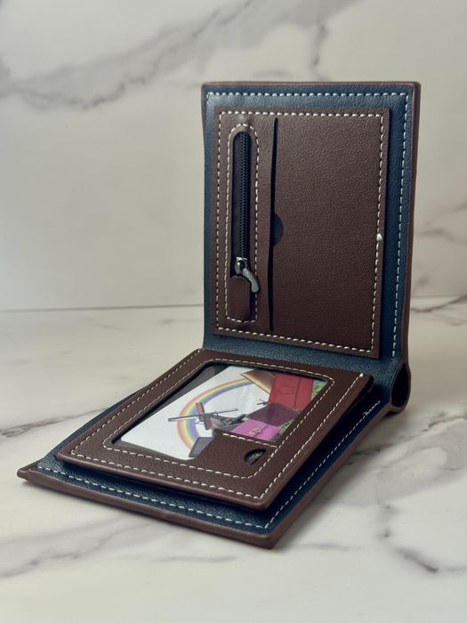 Ново компактно функционално мъжко портмоне перфектно за лична употреба или подарьк