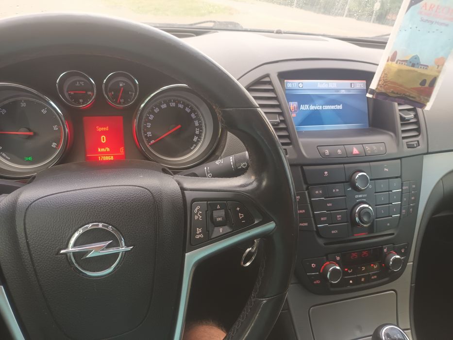 Vând Opel insignia 2011,160cp  limuzina