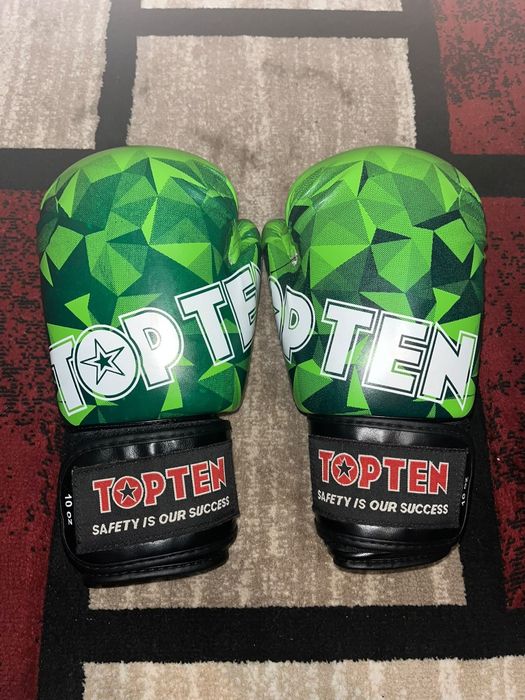 Mănuși Kickboxing TOP TEN
