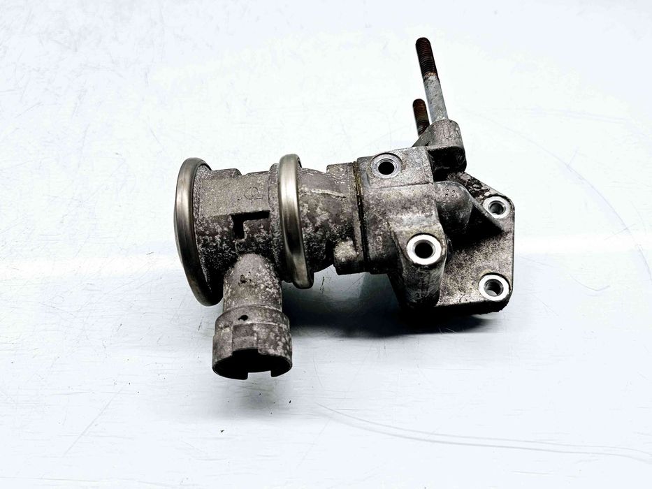 Supapa EGR Volkswagen Golf 5 (1K1) [Fabr 2004-2008] 06A131351F 1.6 Ben