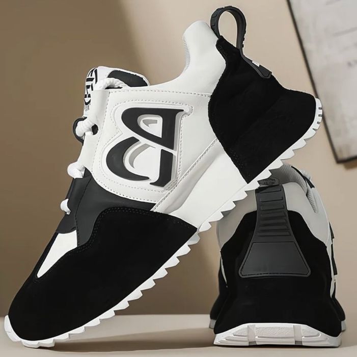 Продам новые Кроссовки