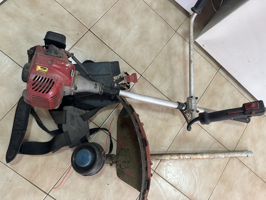 Бензинов тример MTD Smart BC26