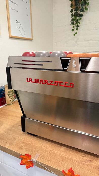 Vand espressor La Marzocco Linea PB, in garantie, folosit 3 luni