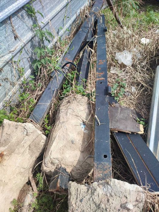 Ворота с калиткой и стойками