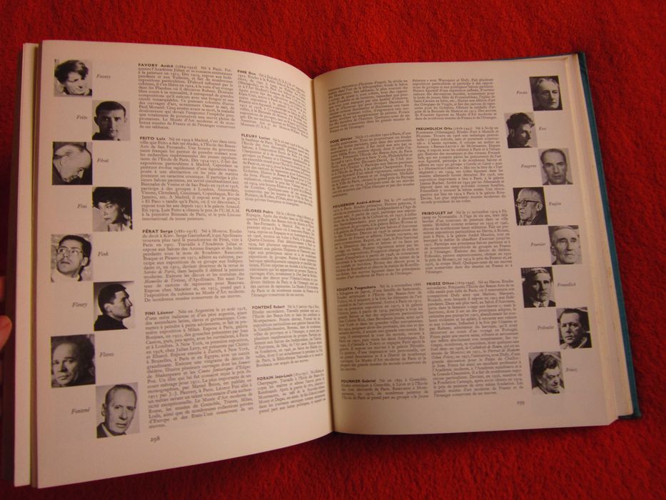 cadou deosebit Carte Ecole De Paris -Raymond Nacenta 1960