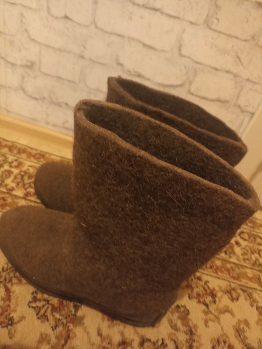 Продам Валеньки Обувь