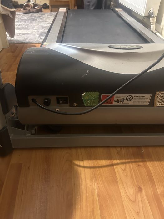 Banda de alergat DHS NQ-1704 2.0HP