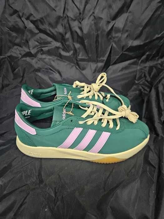 Adidas Lightstrike Verde/Roz – Mărimea 38 2/3 – Noi cu etichetă