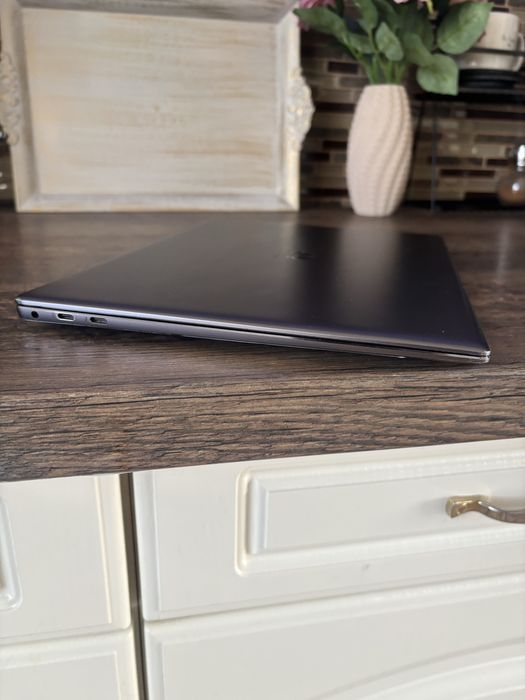 Dezmembrez Laptop Huawei MateBook MACG-W29 ( Piese Huawei MateBook X Pro)